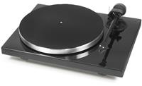 A detailed review of the Pro-Ject 1-Xpression Carbon Classic vinyl player with descriptions, photos and features