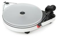 A detailed review of the Pro-Ject RPM 5 Carbon vinyl player with descriptions, photos and features