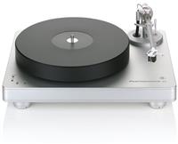A detailed review of the Clearaudio Performance DC vinyl player with descriptions, photos and specifications